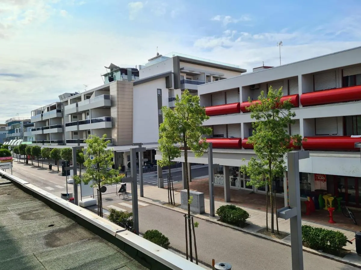 Esmeralda Apartment Bibione Italy